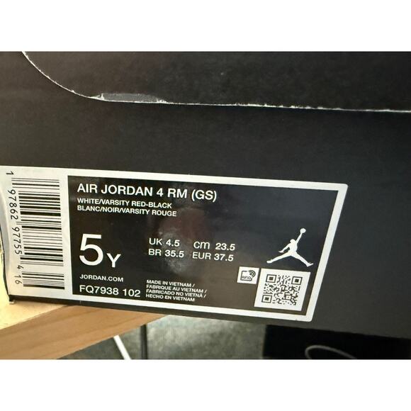AIR JORDAN 4 Shoes White Fire Red YOUTH SIZE 5 NEW IN BOX FQ7939-102 MSRP $155 - Picture 2 of 10